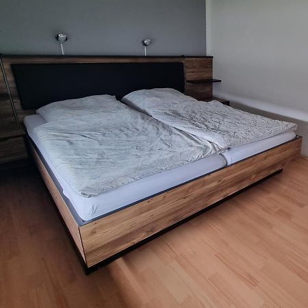 Ferienwohnung Friedenau Щайнфурт Екстериор снимка